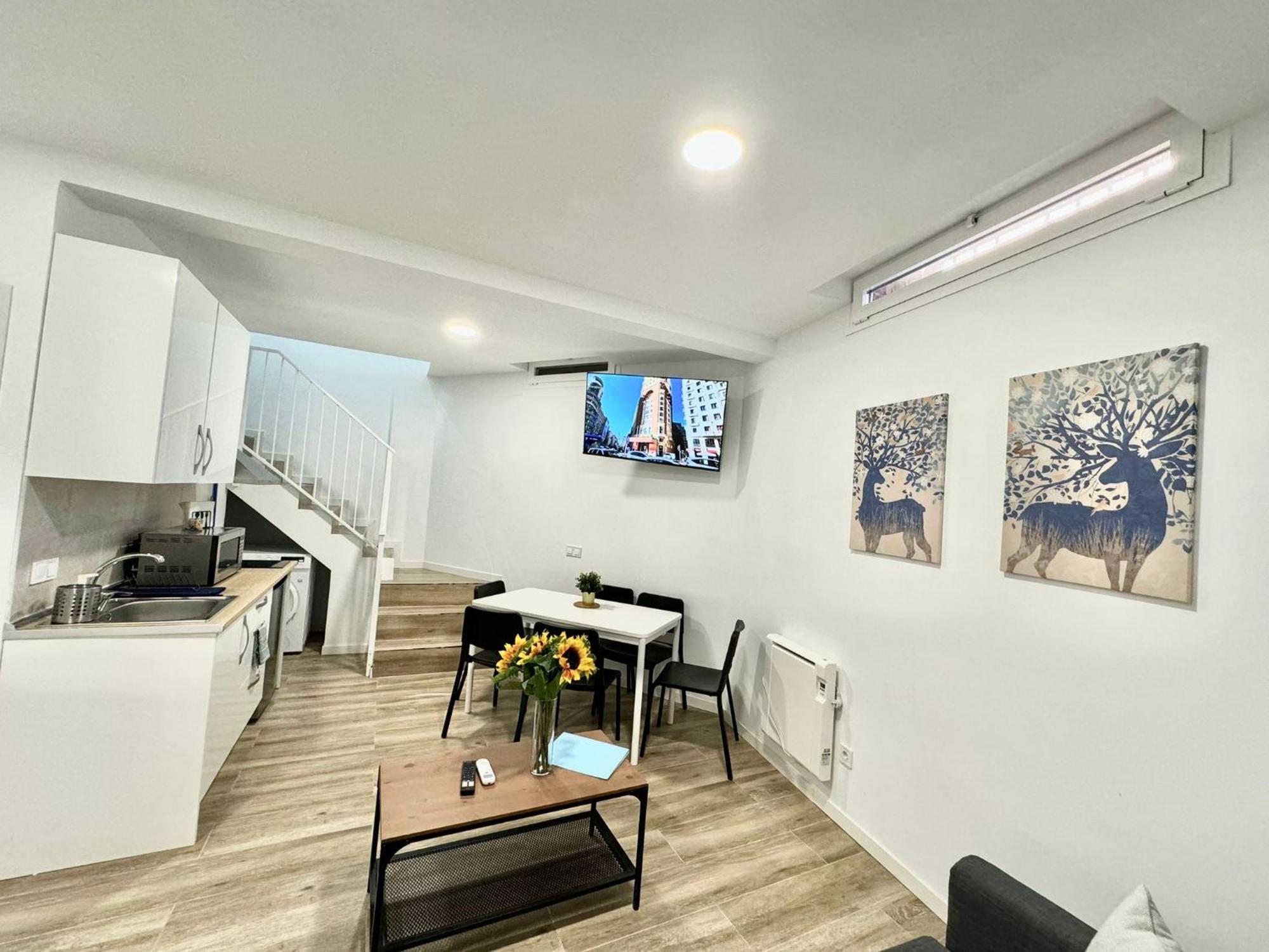 Apartamentos Madrid Connection - Universidad By Oshun Apartments ภายนอก รูปภาพ