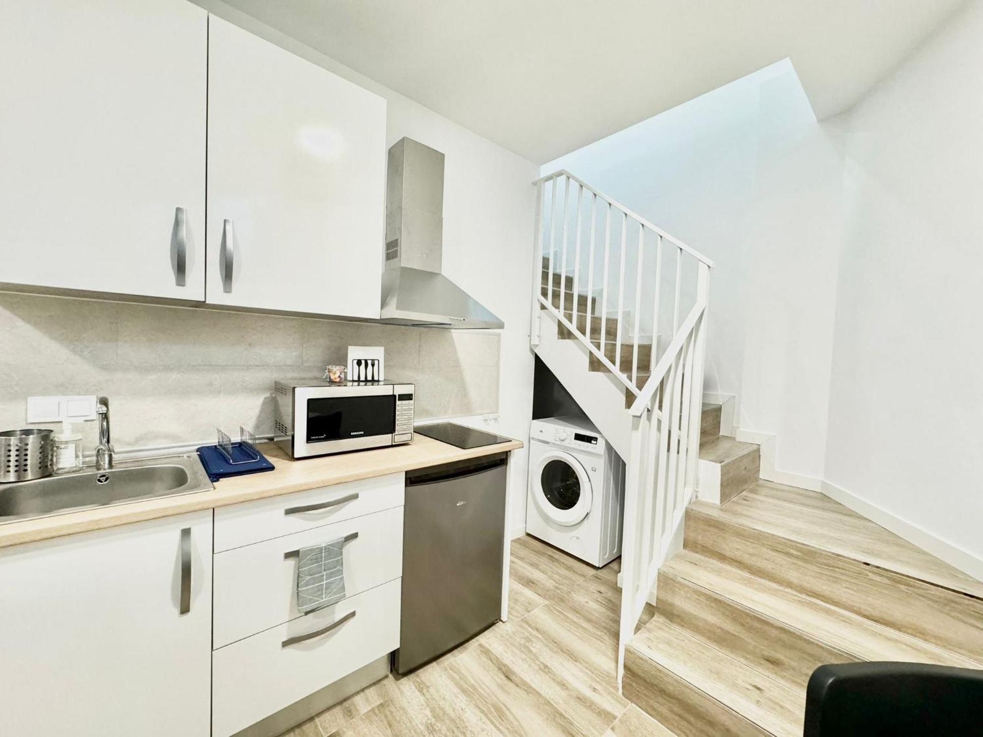 Apartamentos Madrid Connection - Universidad By Oshun Apartments ภายนอก รูปภาพ