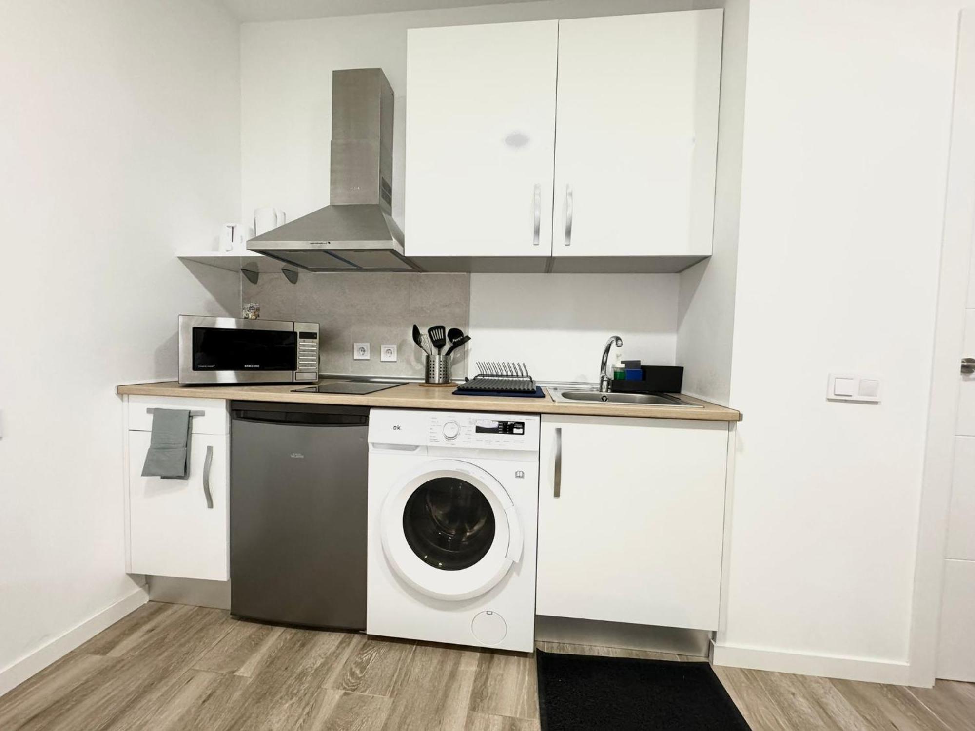 Apartamentos Madrid Connection - Universidad By Oshun Apartments ภายนอก รูปภาพ