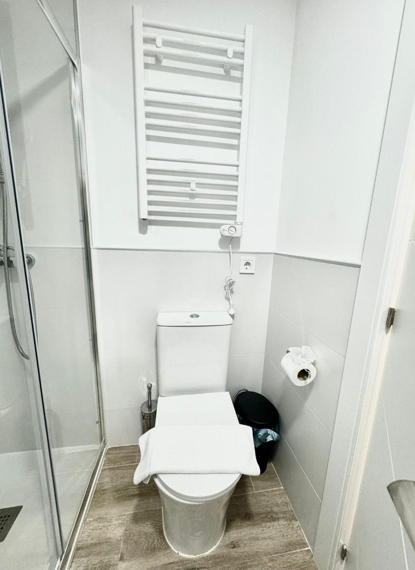 Apartamentos Madrid Connection - Universidad By Oshun Apartments ภายนอก รูปภาพ