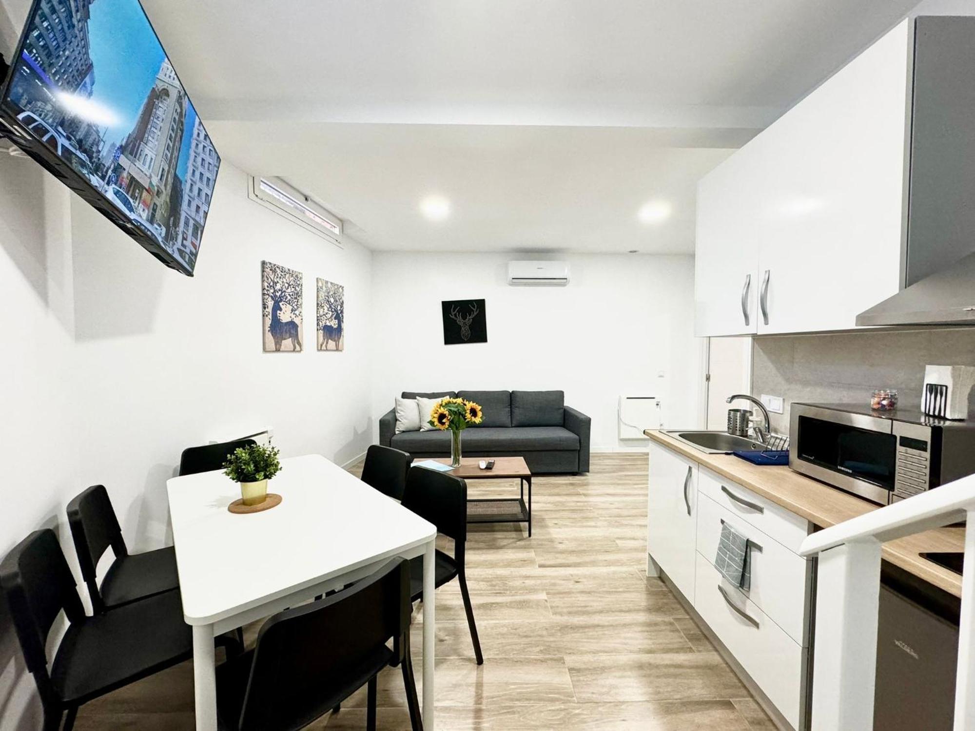Apartamentos Madrid Connection - Universidad By Oshun Apartments ภายนอก รูปภาพ